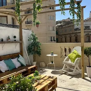  Hostel On