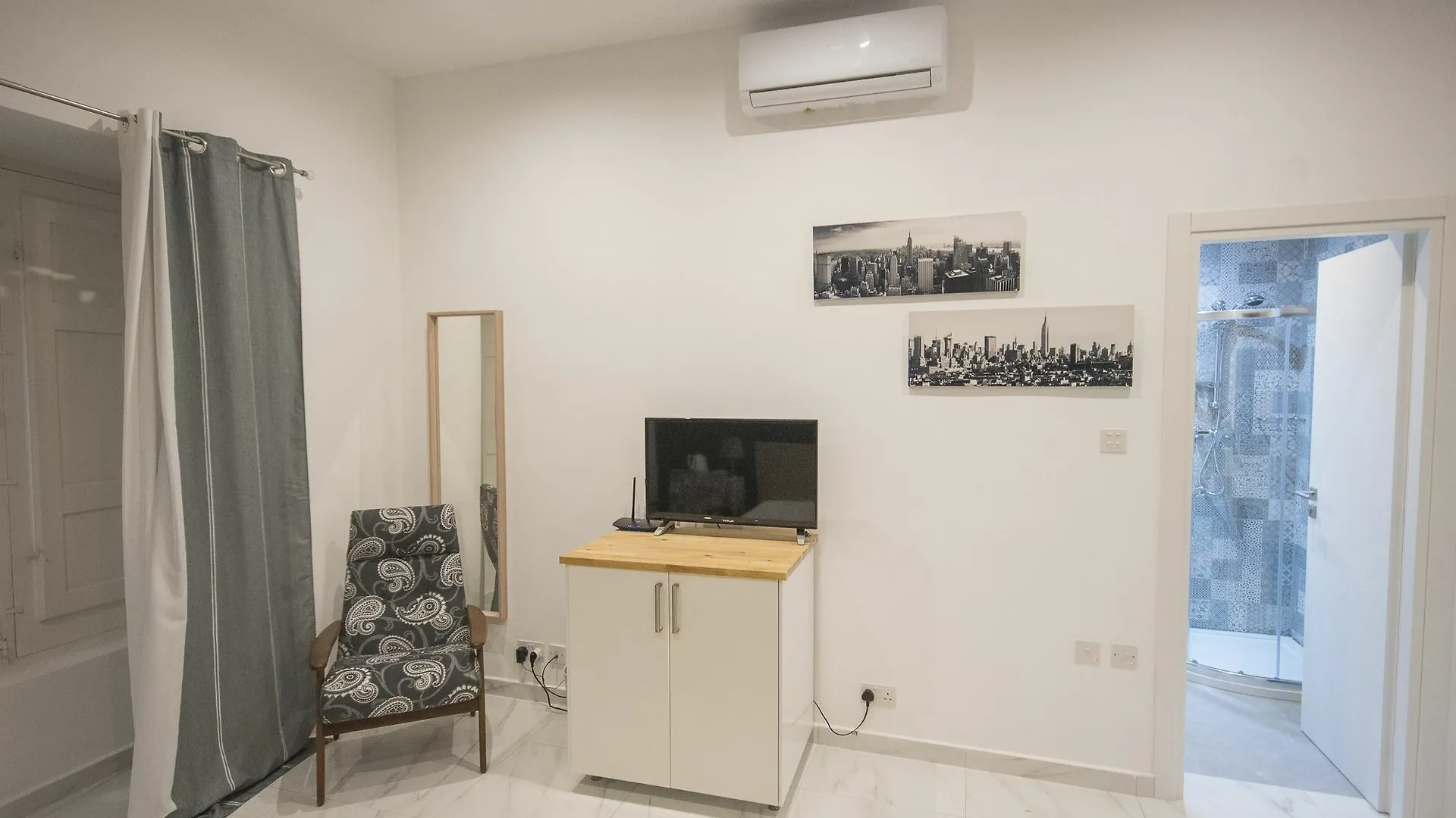 Staines Suite Sliema Apartment